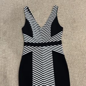 Guess body con dress